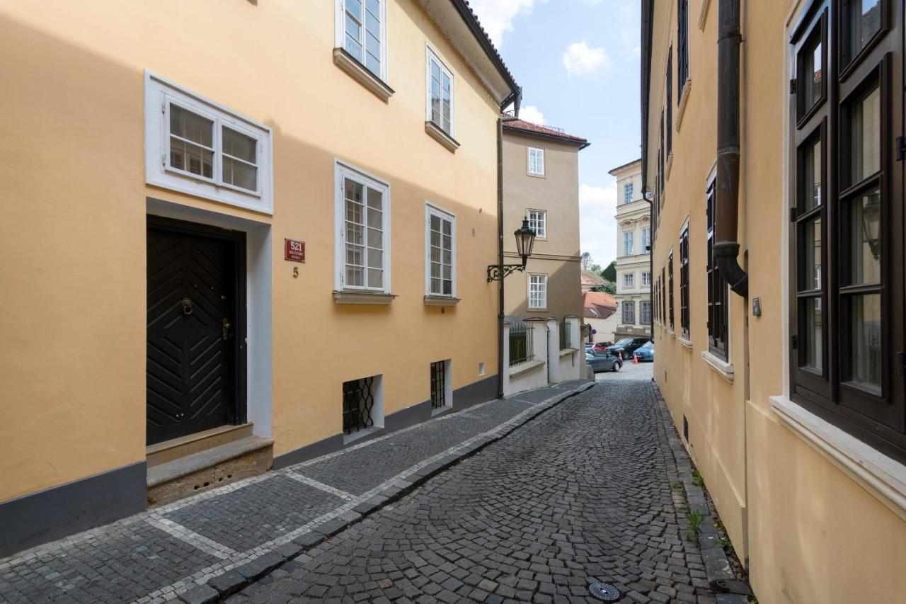 Historic Spirit At Studio Under The Prague Castle Buitenkant foto