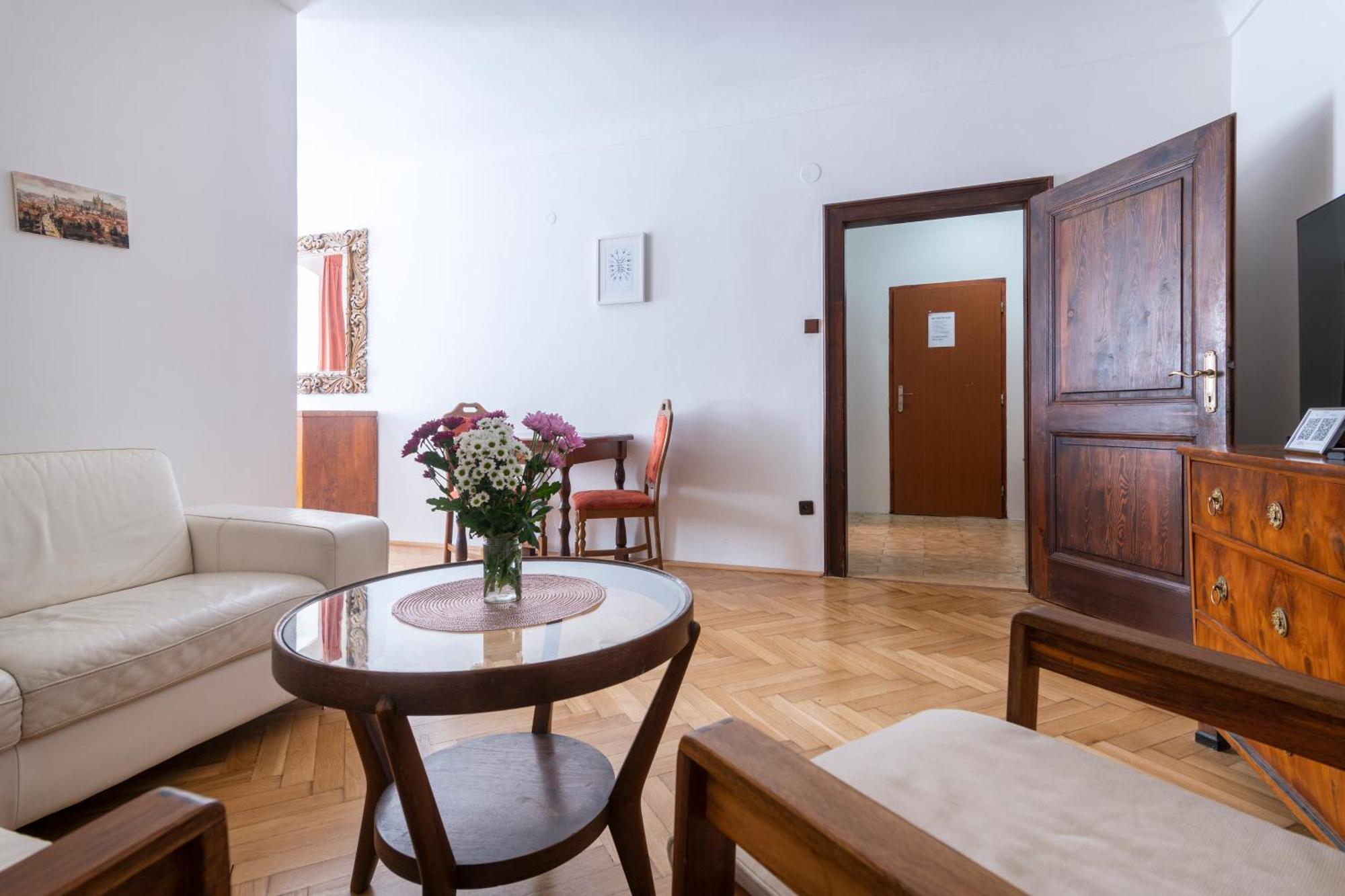 Historic Spirit At Studio Under The Prague Castle Buitenkant foto